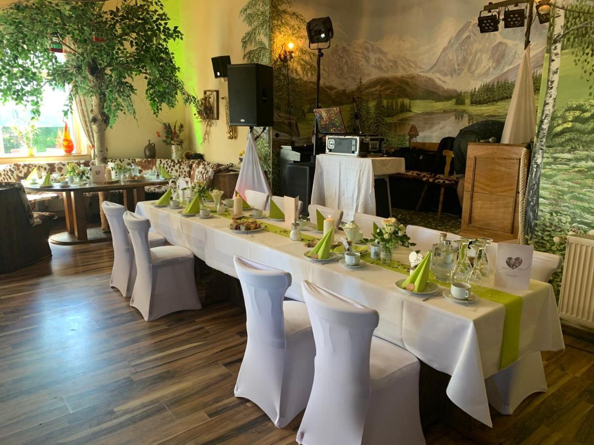Hotel Alpenhof Markneukirchen Εξωτερικό φωτογραφία