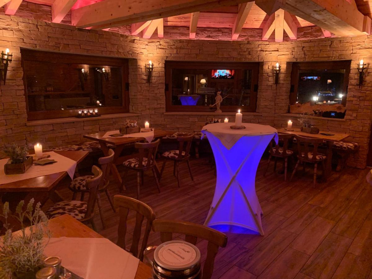Hotel Alpenhof Markneukirchen Εξωτερικό φωτογραφία