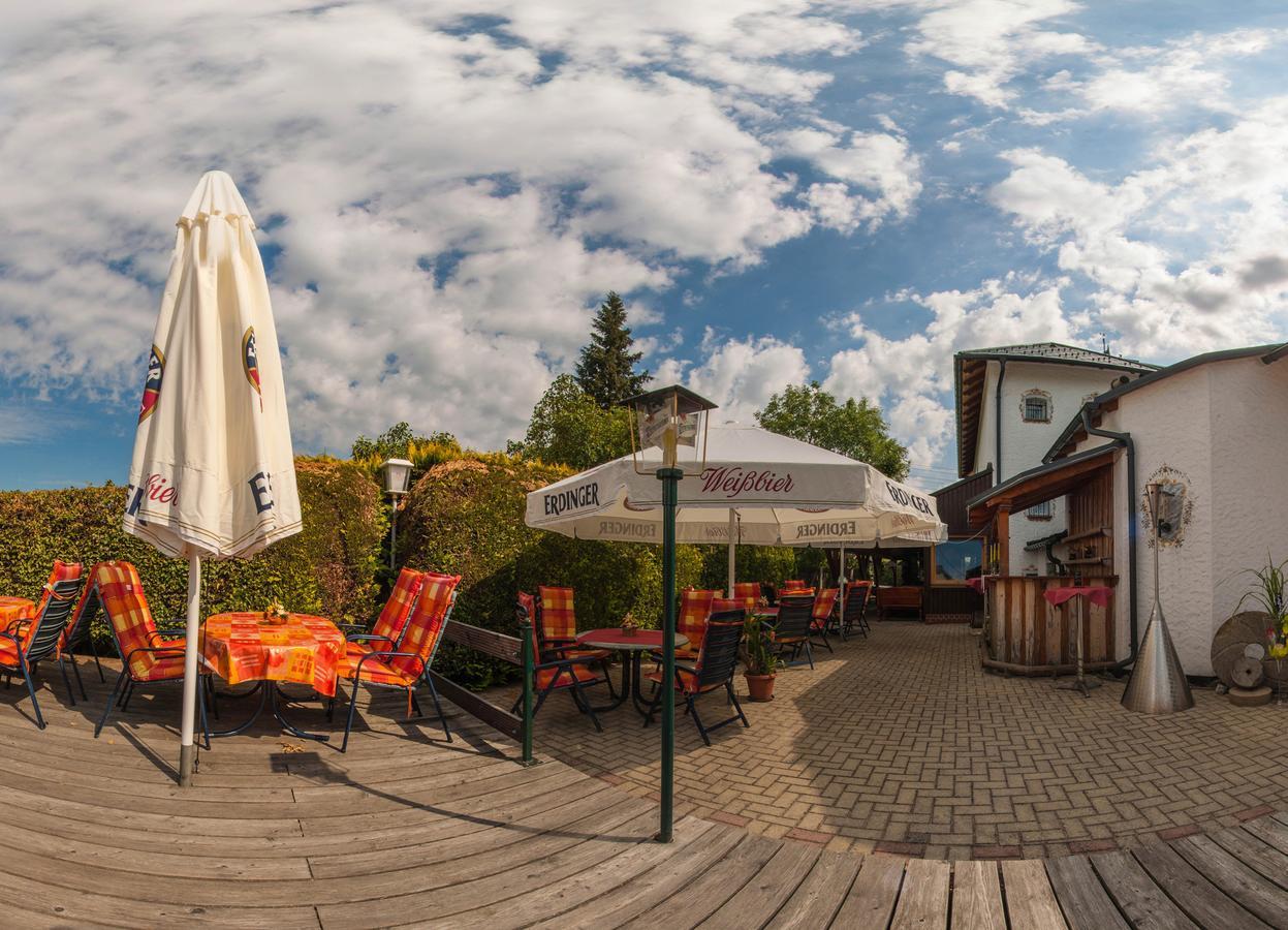 Hotel Alpenhof Markneukirchen Εξωτερικό φωτογραφία