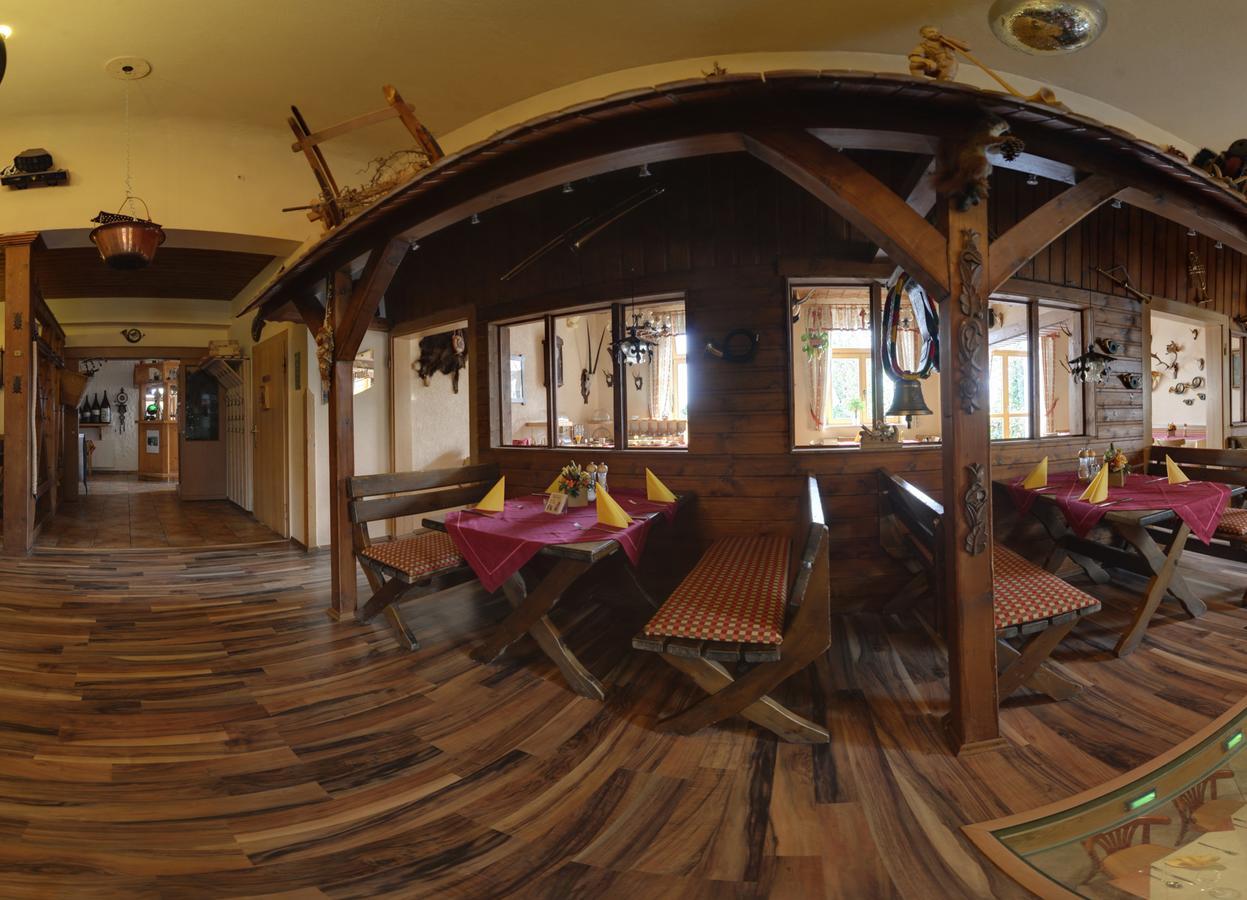 Hotel Alpenhof Markneukirchen Εξωτερικό φωτογραφία