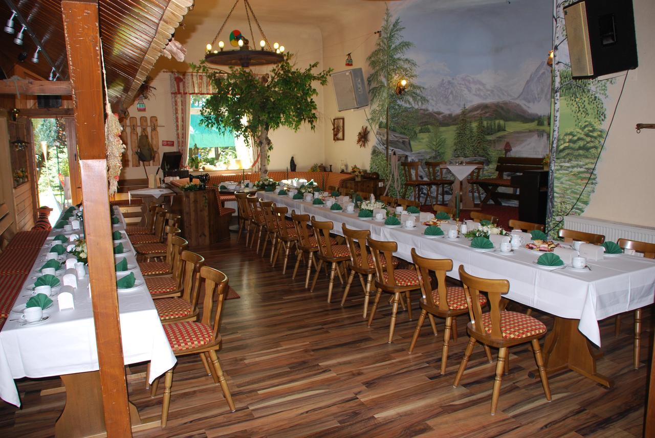 Hotel Alpenhof Markneukirchen Εξωτερικό φωτογραφία