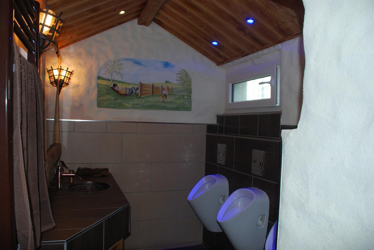 Hotel Alpenhof Markneukirchen Εξωτερικό φωτογραφία